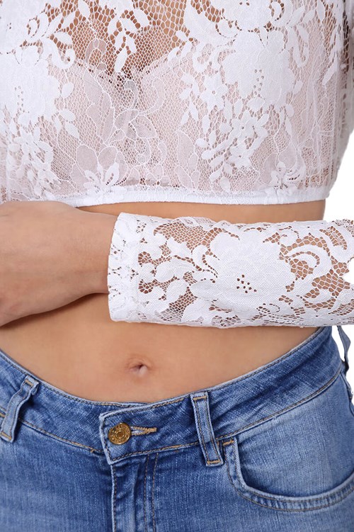 Dirndl Blouse Navina Ecru (detail mauw 2)