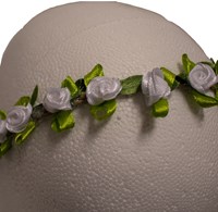 Haarbandje Bloemen Wit Satijn (detail)