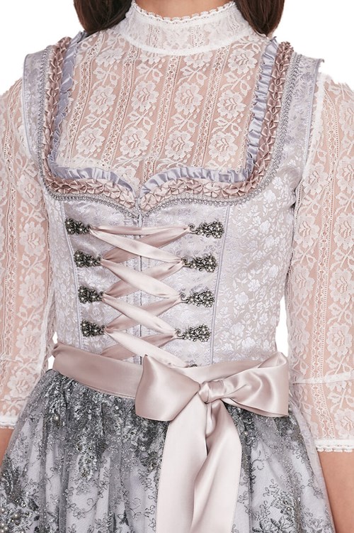 Dirndl Nessa Lichtgrijs (60cm) (detail borst)